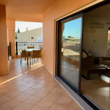 2 Bedroom Family In Praia Da Luz *